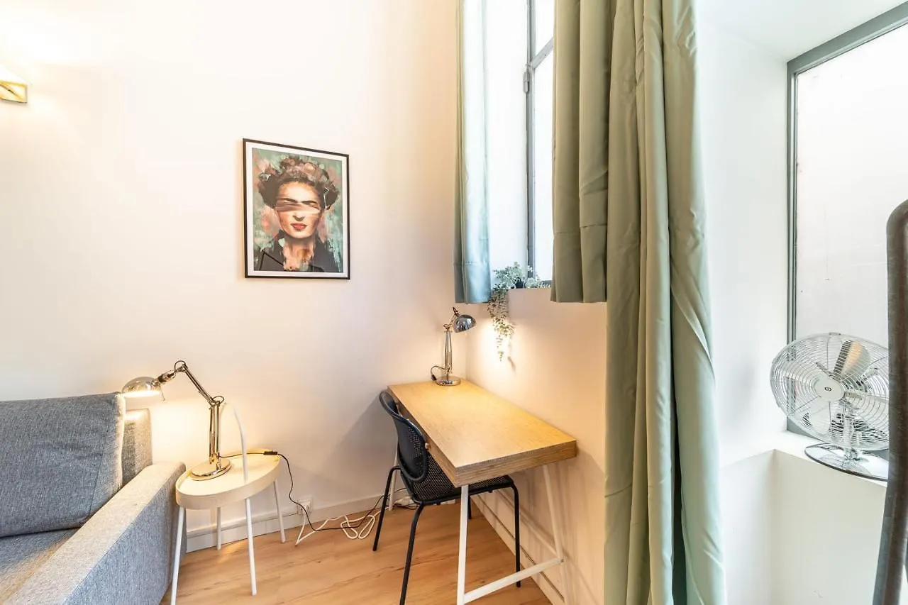 Charming Pied-A-Terre For 4 People In The Brotteaux Part Dieu Area Lyon