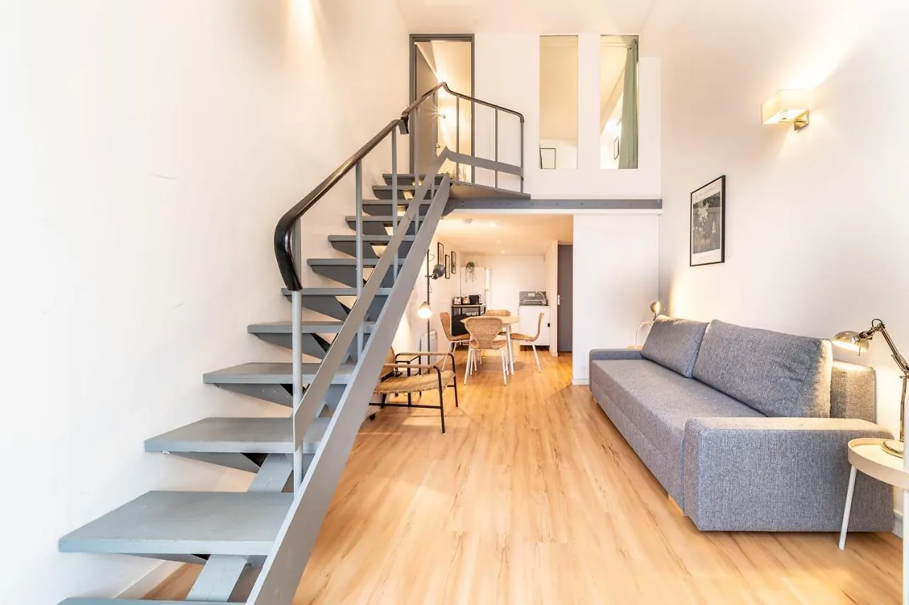 Charming Pied-A-Terre For 4 People In The Brotteaux Part Dieu Area Lyon 0*,  France