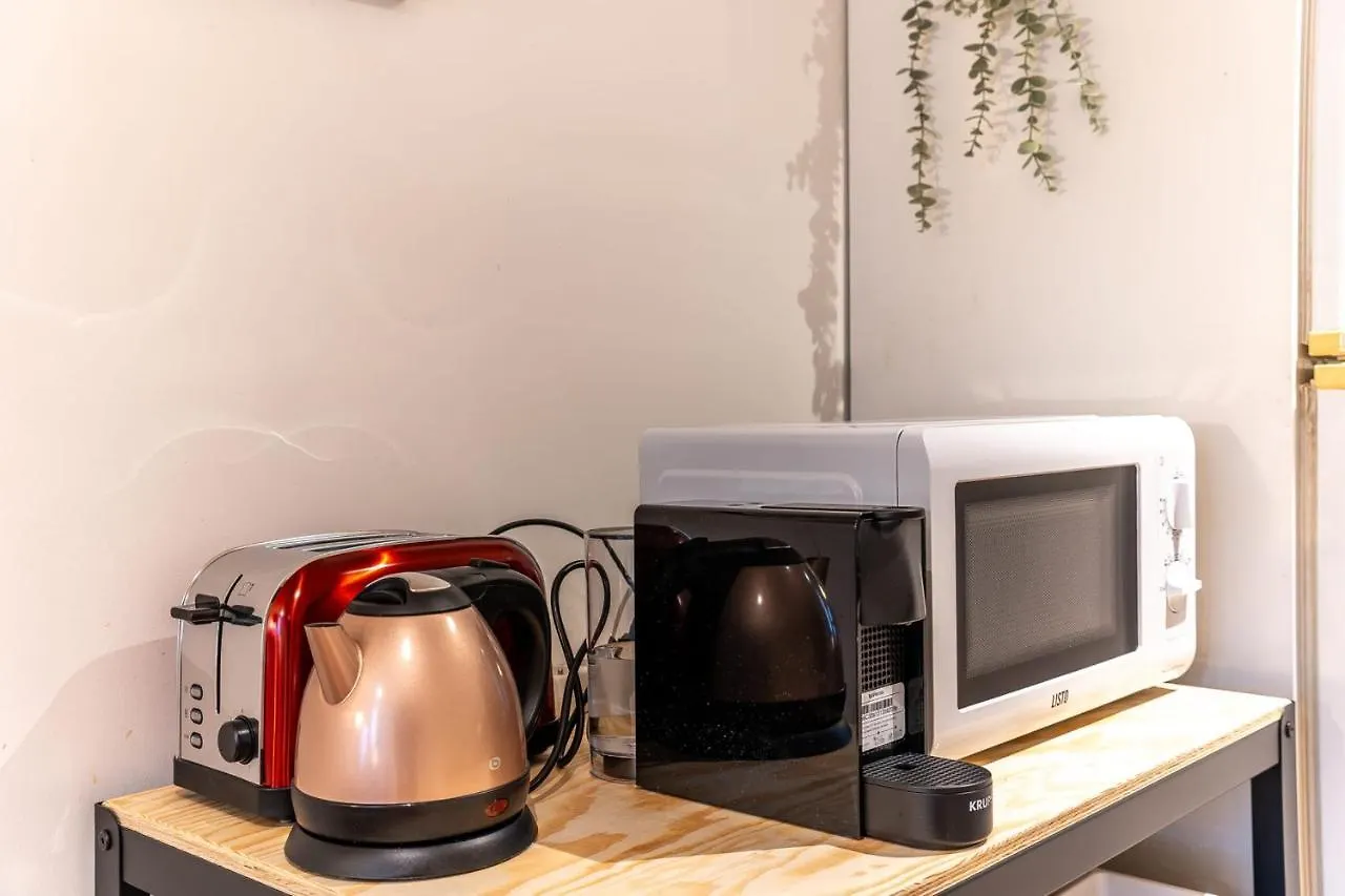 Charming Pied-A-Terre For 4 People In The Brotteaux Part Dieu Area Lyon Appartement
